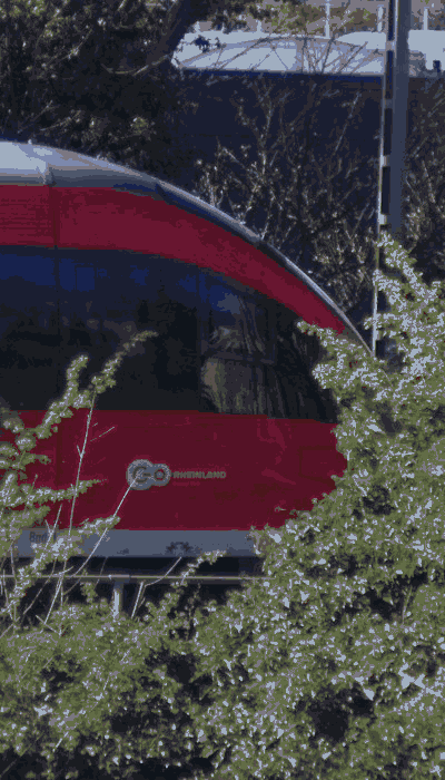 There should be a train video here :'(