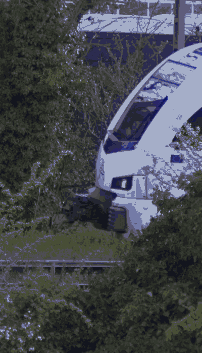 There should be a train video here :'(
