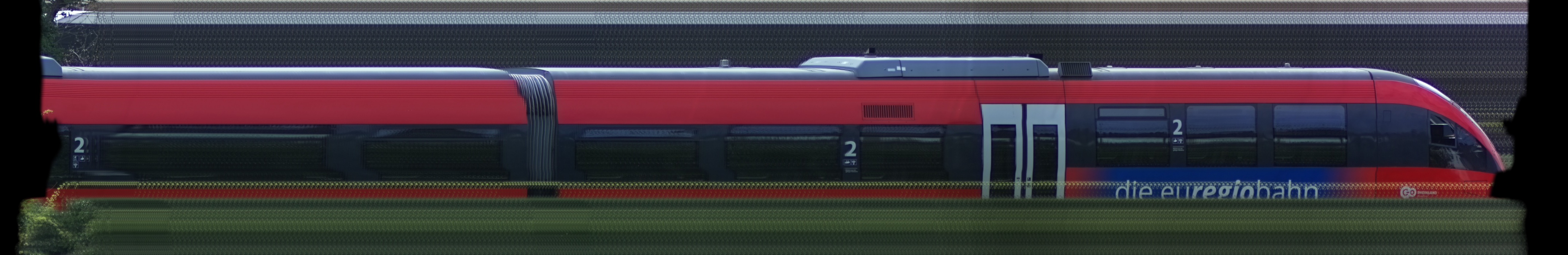 There should be a train photo here :'(