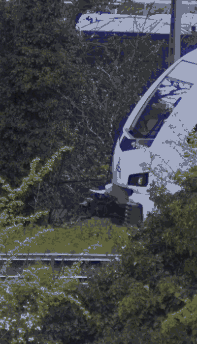 There should be a train video here :'(