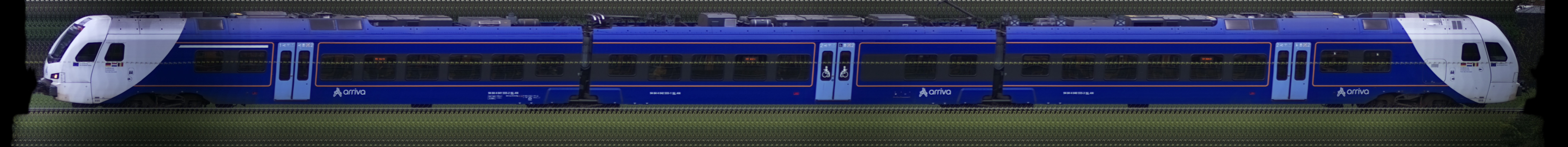 There should be a train photo here :'(