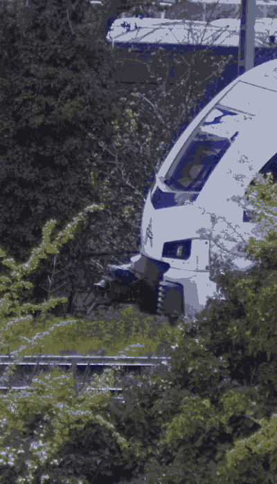 There should be a train video here :'(