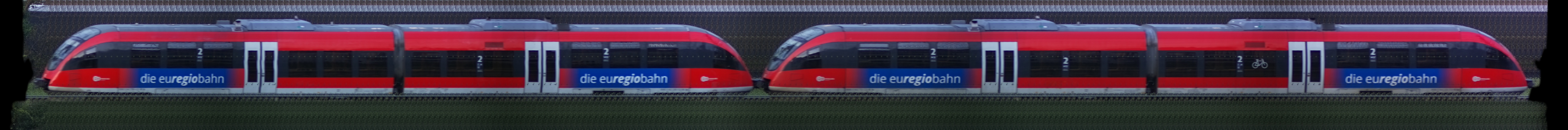 There should be a train photo here :'(