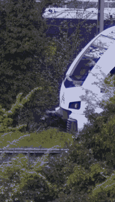 There should be a train video here :'(