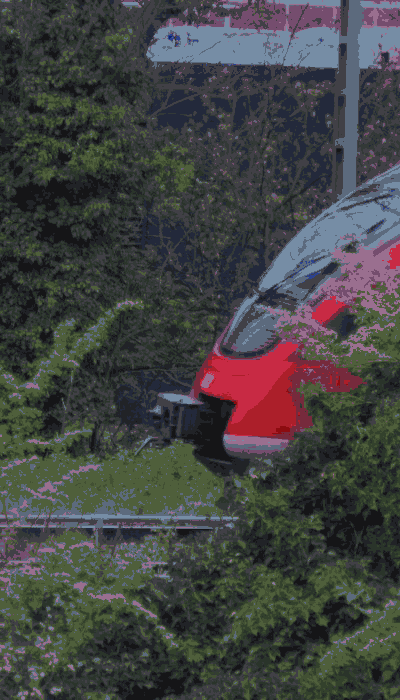 There should be a train video here :'(