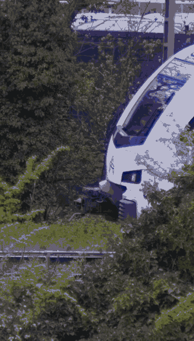 There should be a train video here :'(