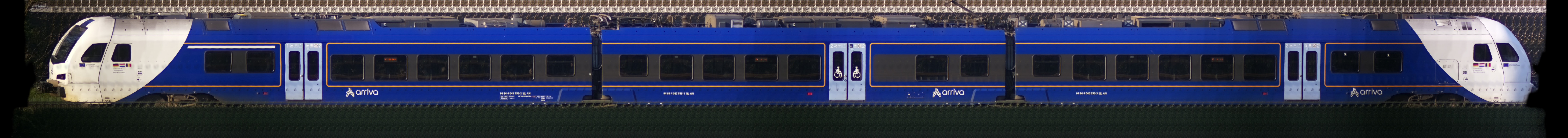 There should be a train photo here :'(