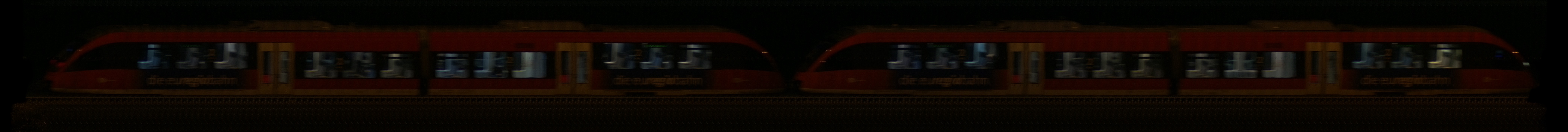 There should be a train photo here :'(