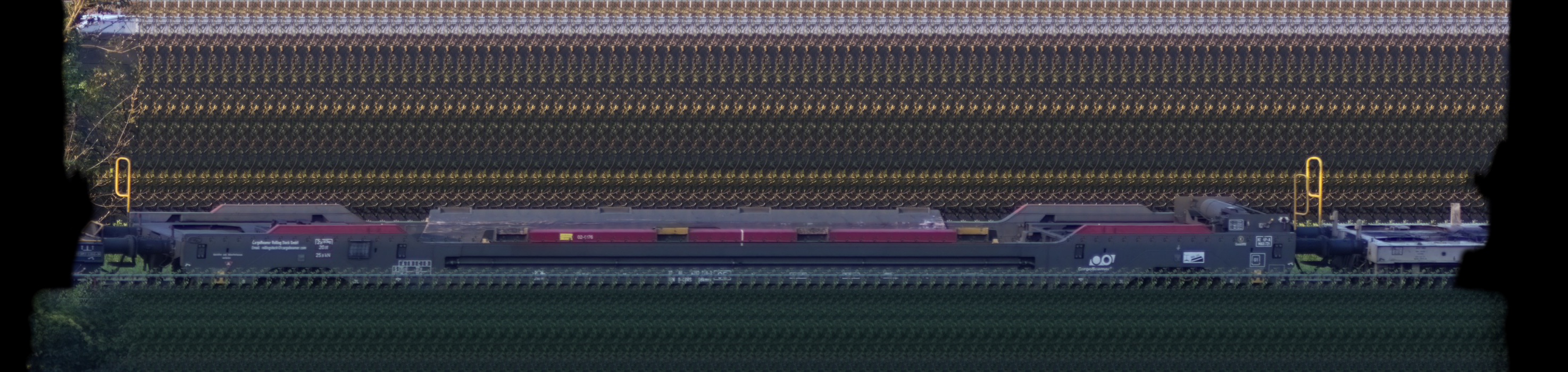 There should be a train photo here :'(