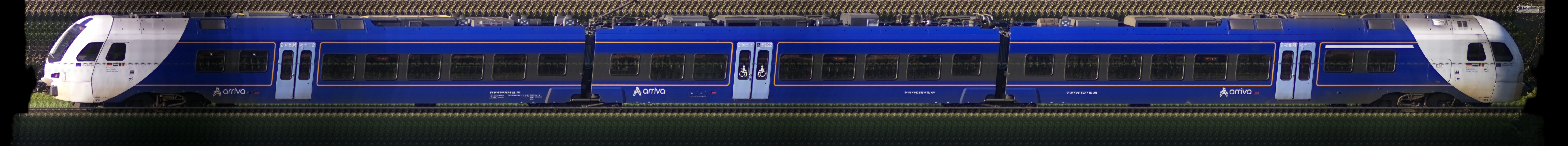 There should be a train photo here :'(