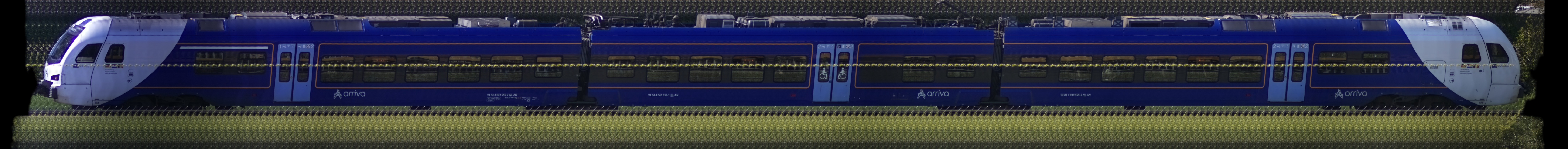 There should be a train photo here :'(