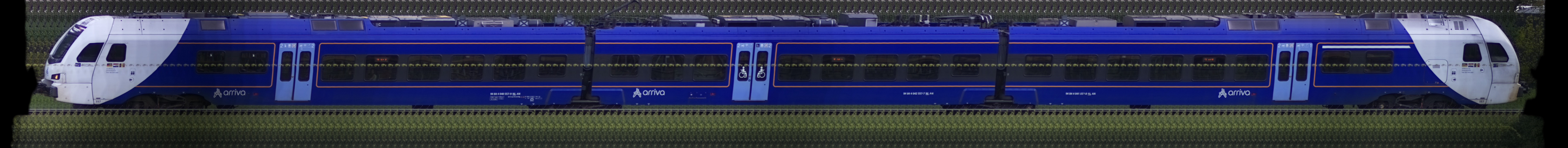 There should be a train photo here :'(