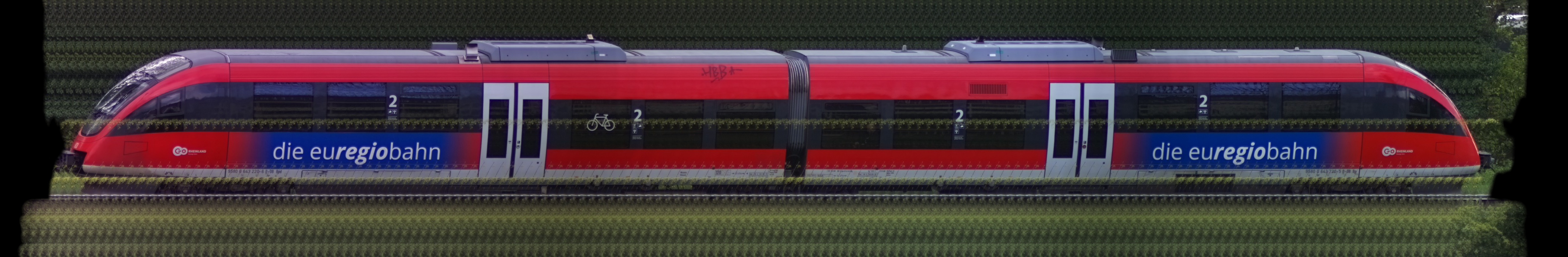 There should be a train photo here :'(