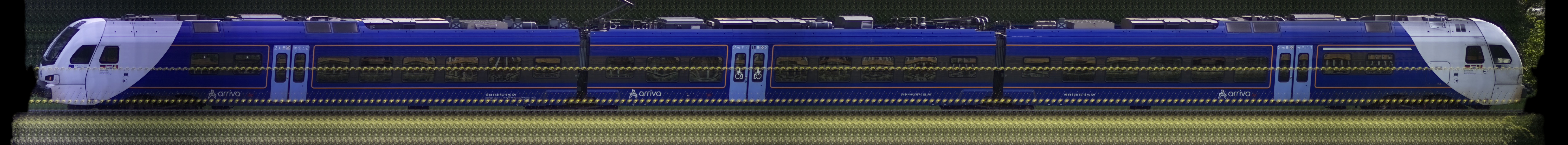 There should be a train photo here :'(