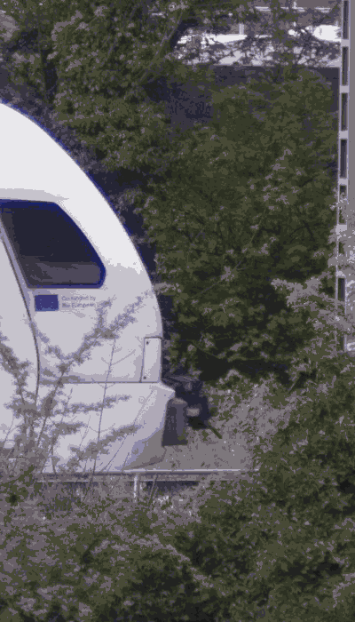 There should be a train video here :'(