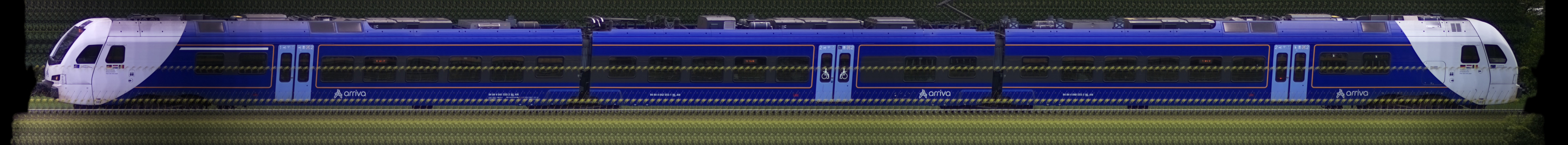 There should be a train photo here :'(