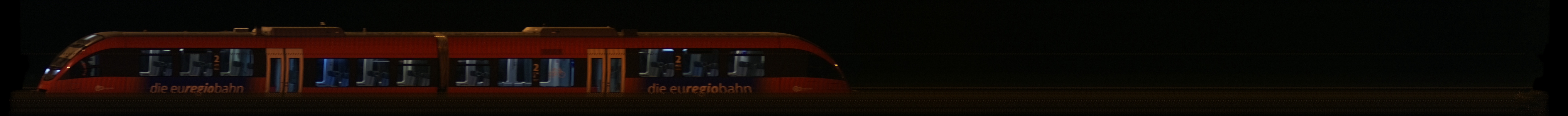 There should be a train photo here :'(