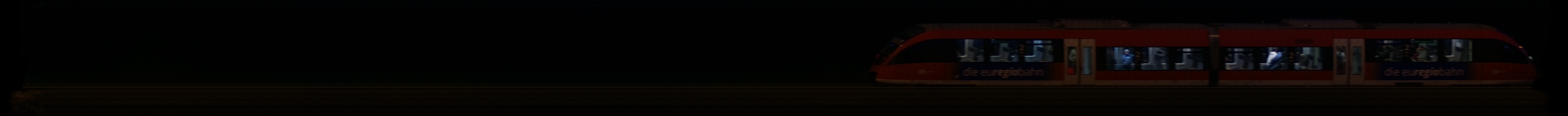 There should be a train photo here :'(
