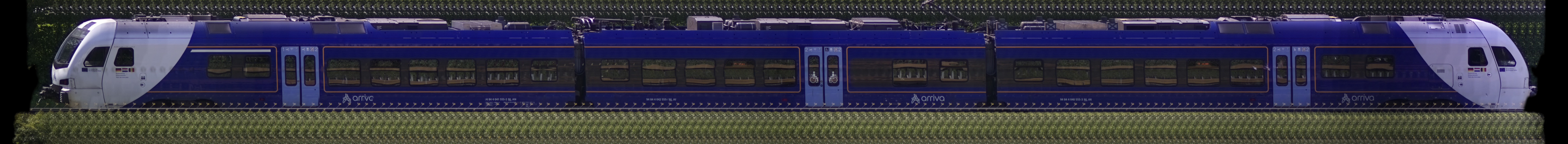 There should be a train photo here :'(