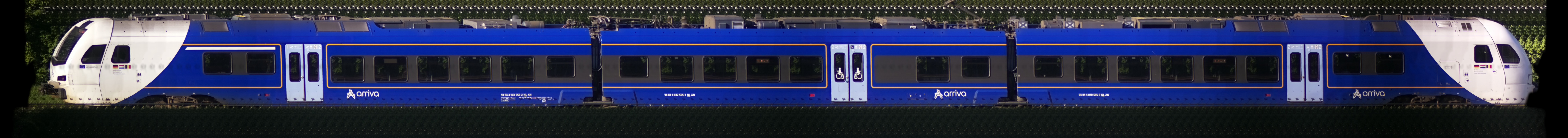There should be a train photo here :'(
