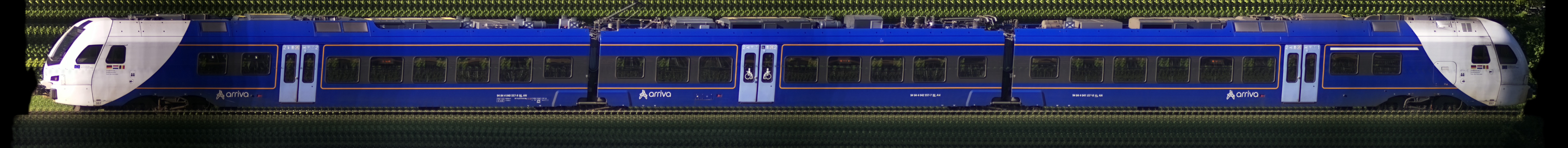 There should be a train photo here :'(
