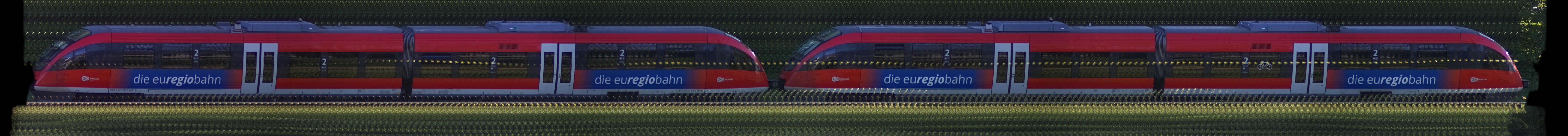 There should be a train photo here :'(