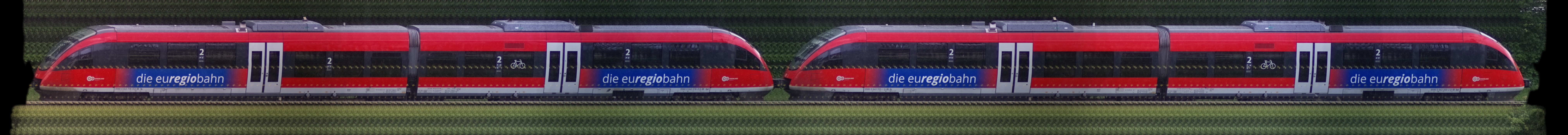 There should be a train photo here :'(