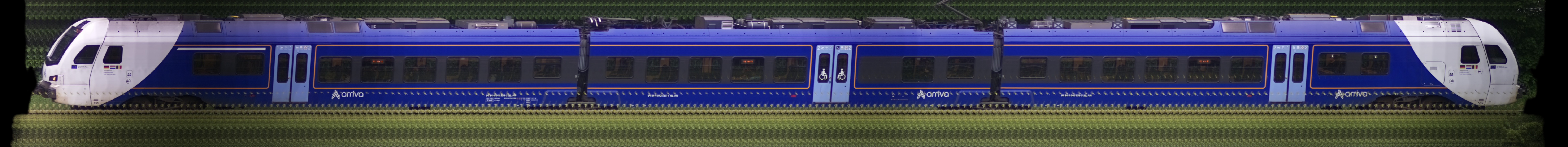 There should be a train photo here :'(