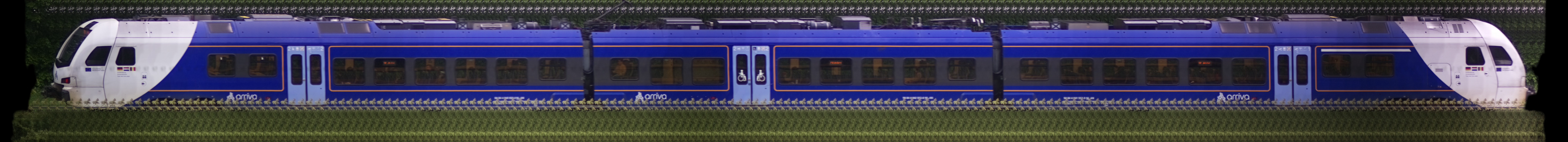 There should be a train photo here :'(
