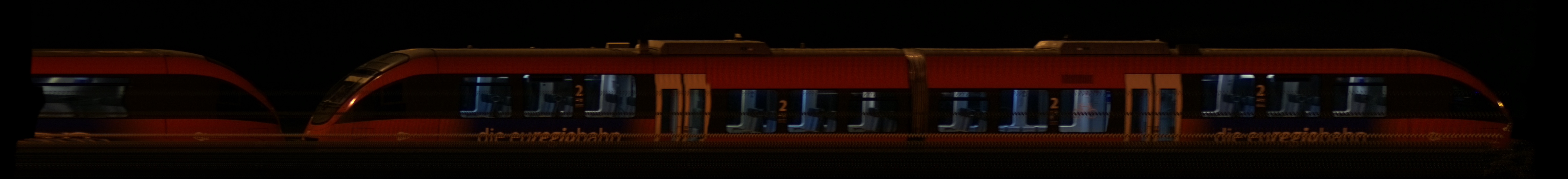 There should be a train photo here :'(