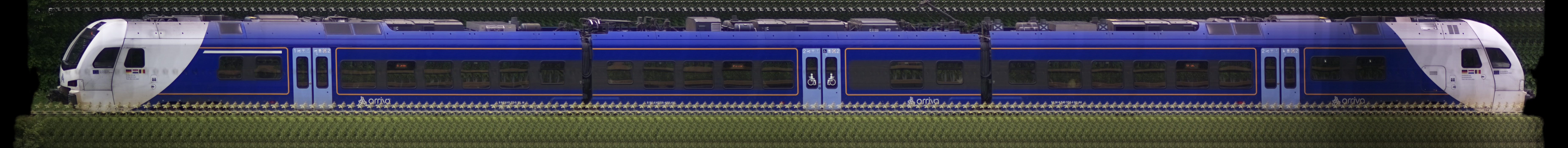 There should be a train photo here :'(