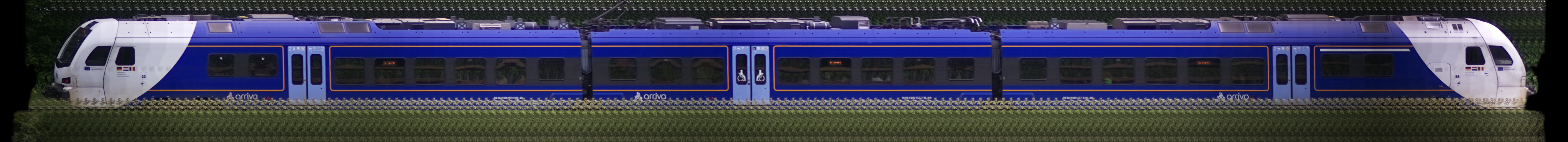 There should be a train photo here :'(