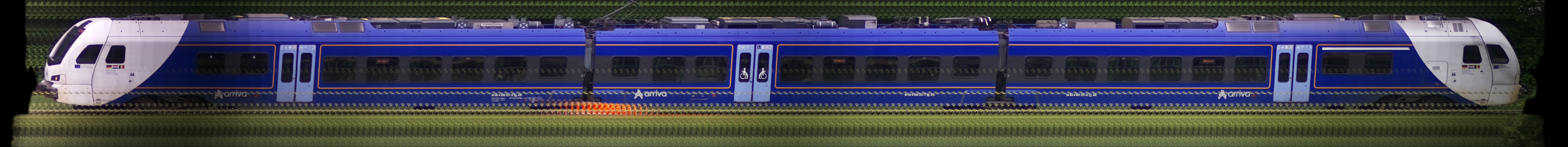 There should be a train photo here :'(