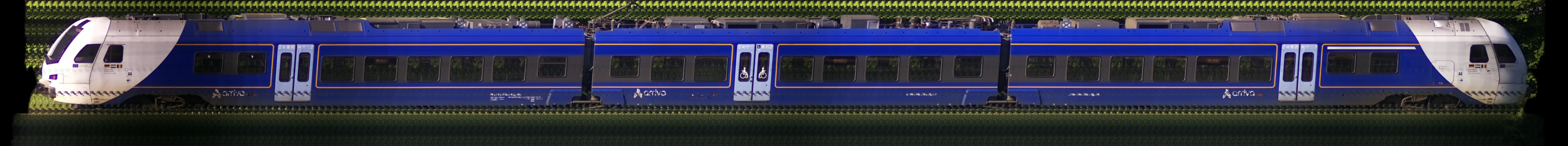 There should be a train photo here :'(