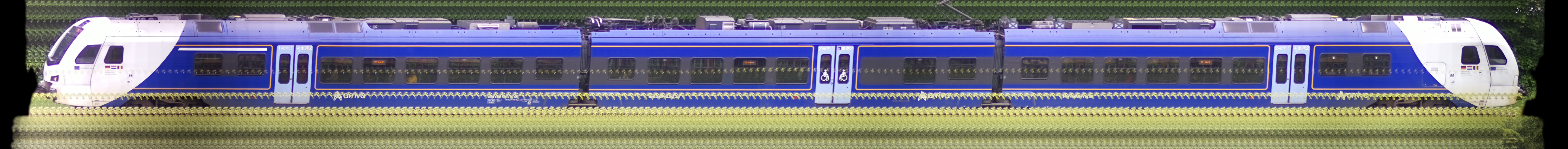 There should be a train photo here :'(