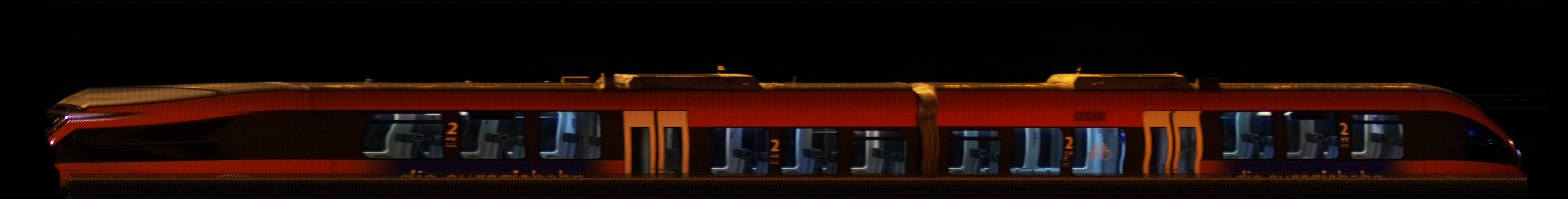 There should be a train photo here :'(