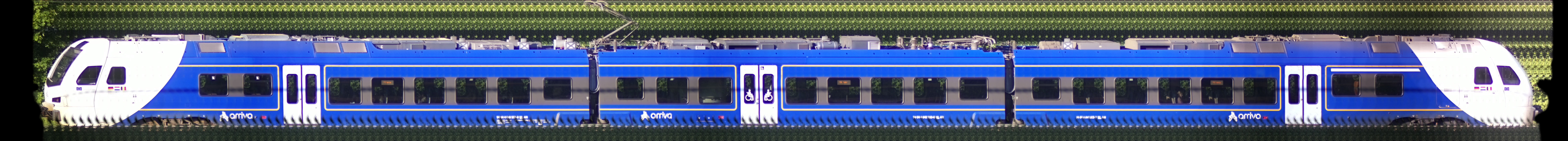 There should be a train photo here :'(