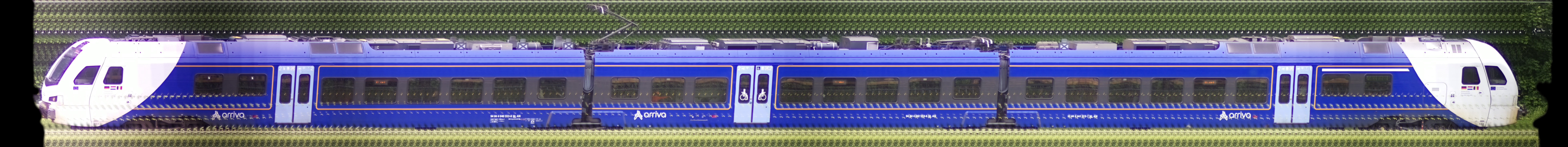 There should be a train photo here :'(