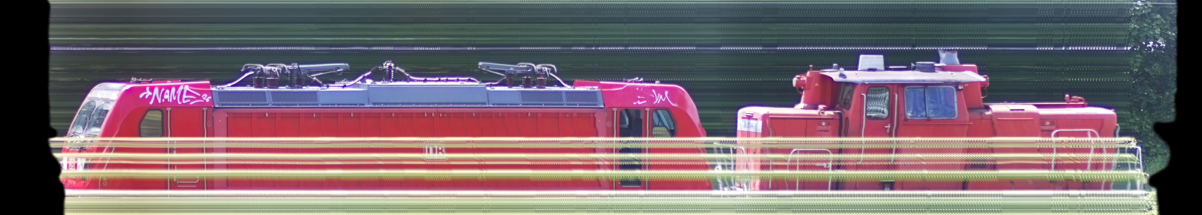 There should be a train photo here :'(
