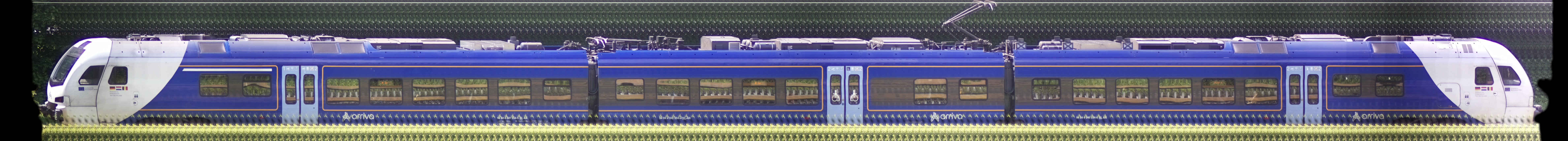There should be a train photo here :'(