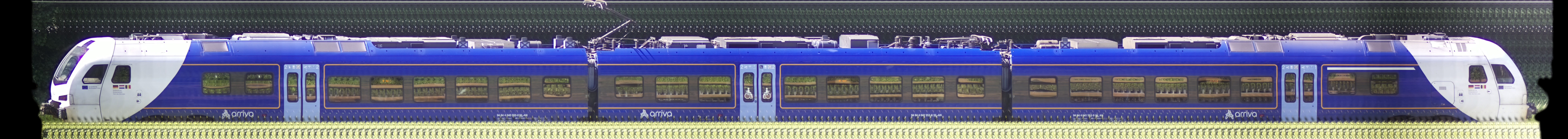 There should be a train photo here :'(
