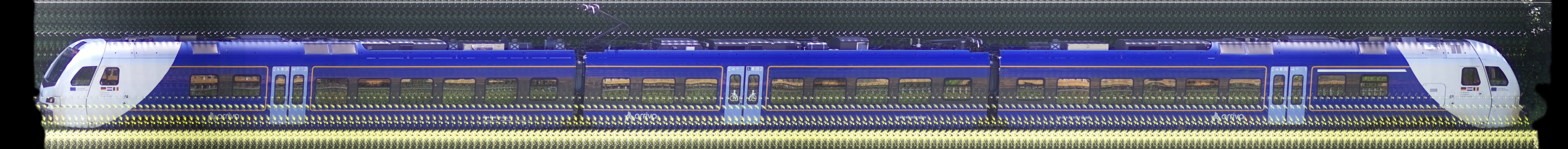 There should be a train photo here :'(