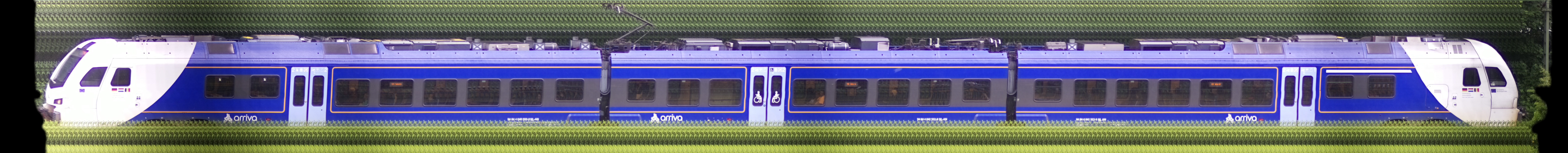 There should be a train photo here :'(