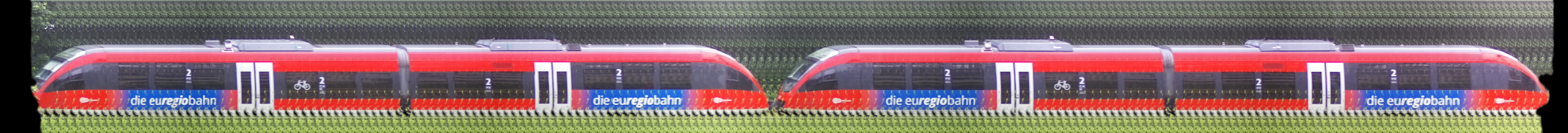 There should be a train photo here :'(