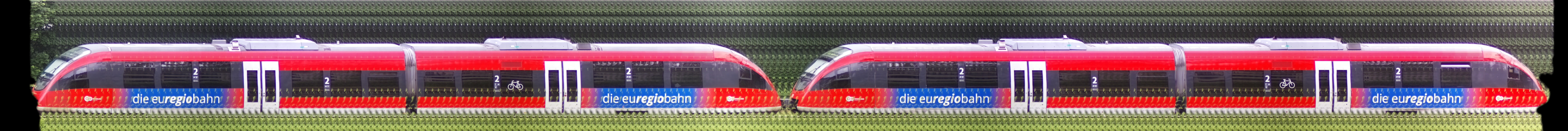 There should be a train photo here :'(