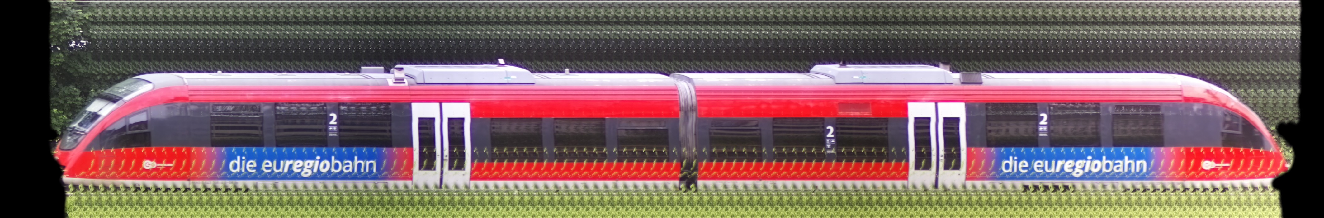 There should be a train photo here :'(