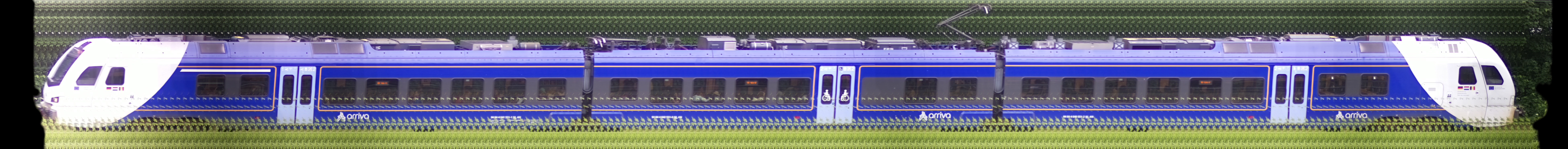 There should be a train photo here :'(