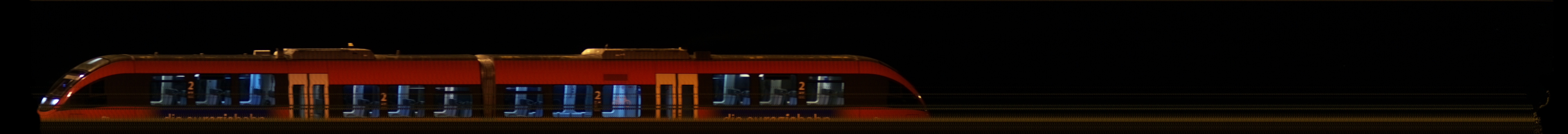 There should be a train photo here :'(