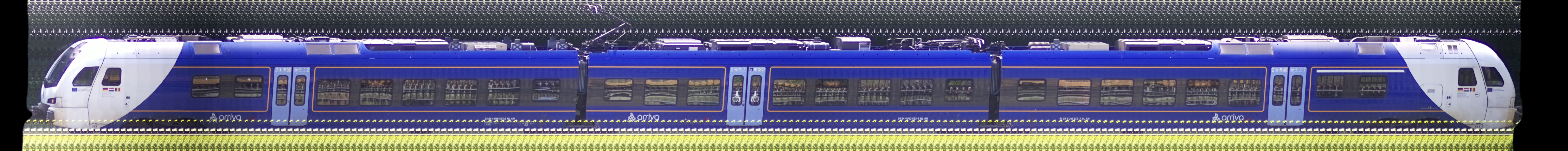 There should be a train photo here :'(