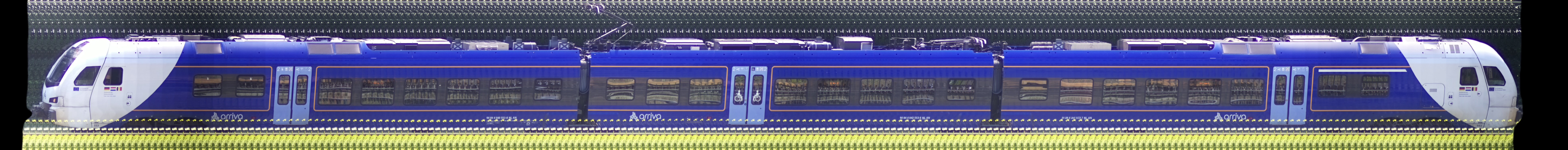 There should be a train photo here :'(